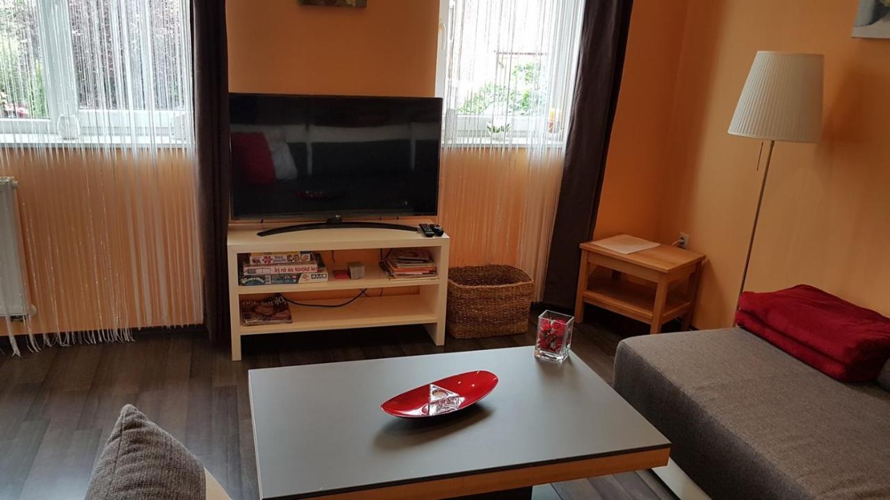 Sárvár Zafir Sziget Apartman מראה חיצוני תמונה